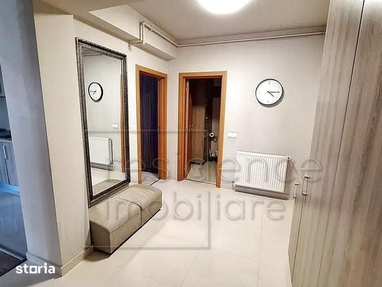 Apartament cu 3 camere semidecomandat în Între Lacuri