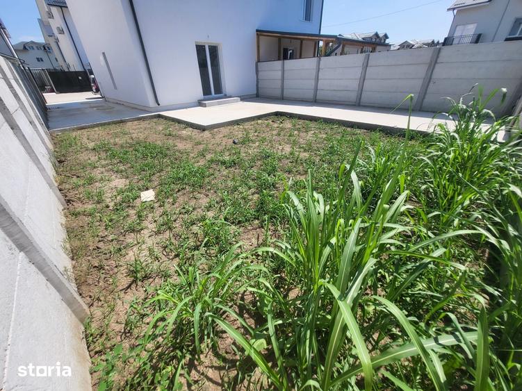 Casă cu 3 camere cu Teren 250 Mp în Central
