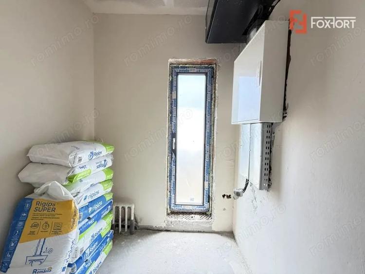 Casă cu 3 camere cu Teren 247 Mp în Săcălaz