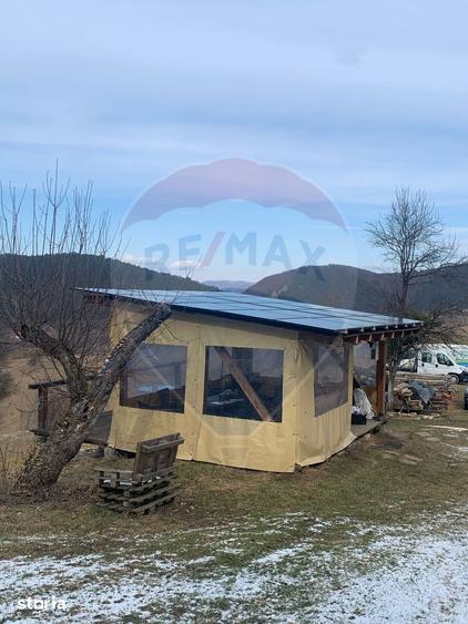 Spațiu comercial, de 180 mp, în Bratca
