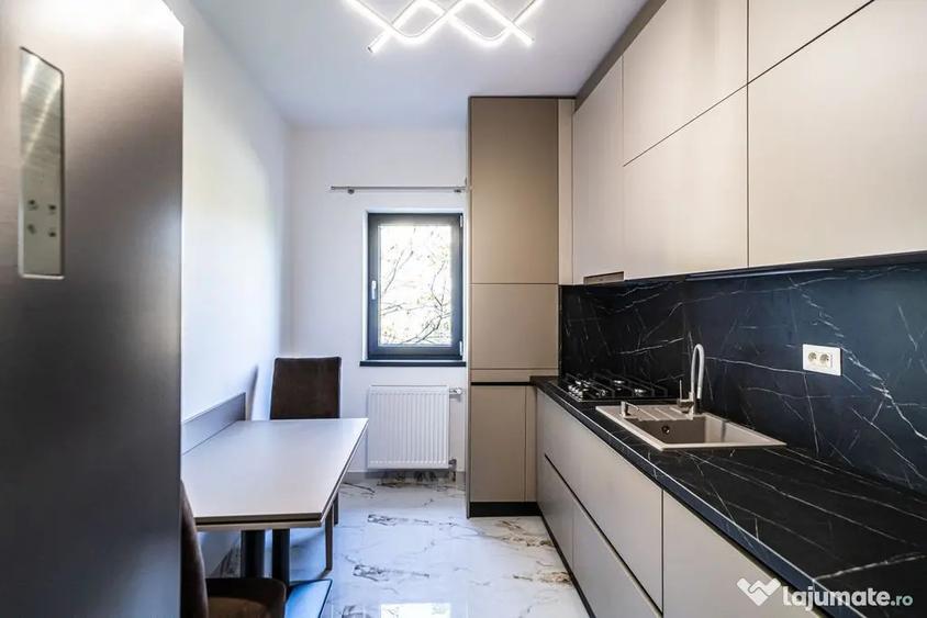 Apartament cu 2 camere decomandat în Păcii