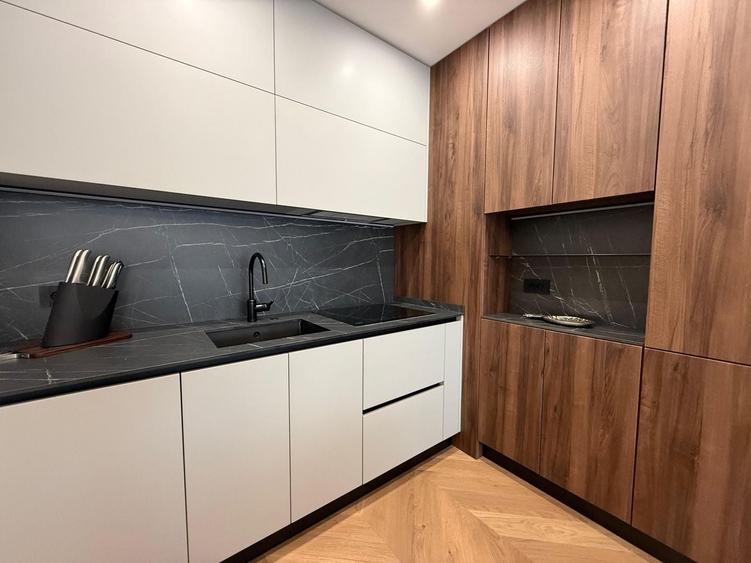 Apartament cu 2 camere, mobilat în Barbu Văcărescu