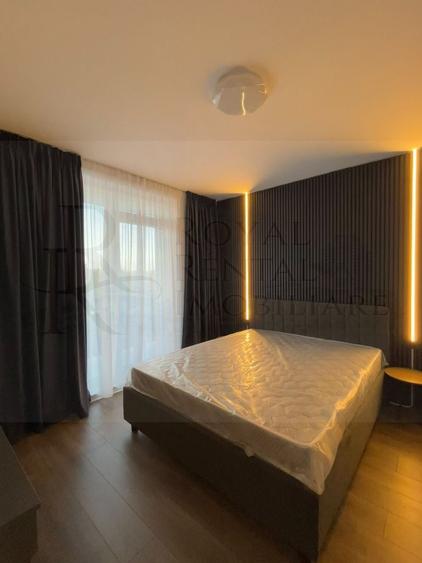 Apartament cu 3 camere decomandat, mobilat în Bulgaria