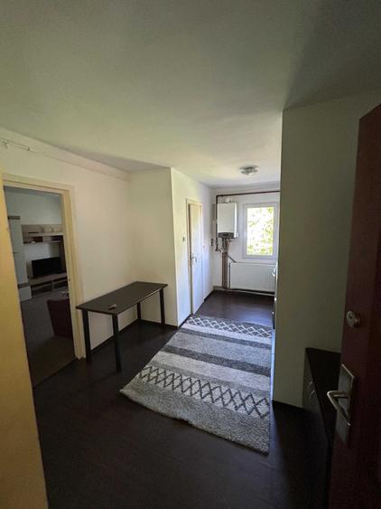 Apartament cu 2 camere semidecomandat în Medicină