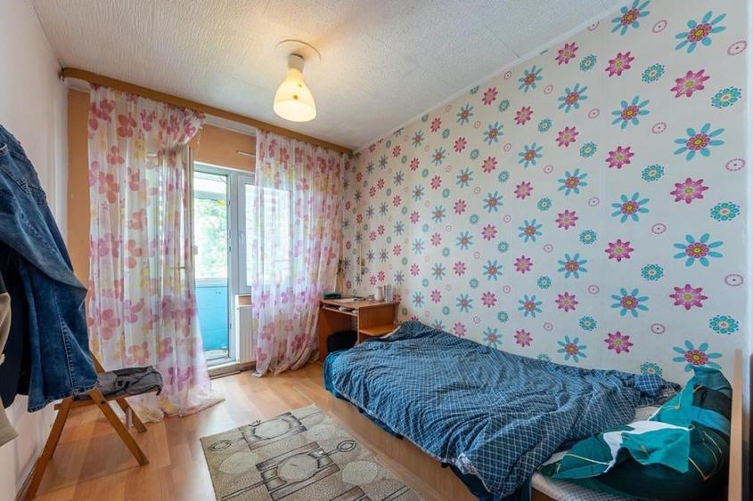 Apartament cu 3 camere în Berceni