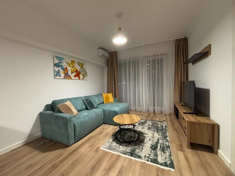 Apartament cu 2 camere semidecomandat, mobilat în Calea Aradului