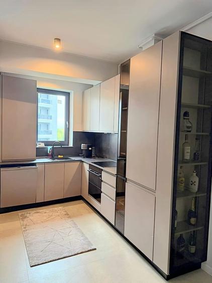 Apartament cu 2 camere decomandat, mobilat în Tomis Nord