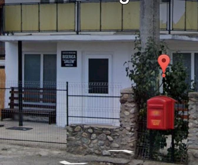 Casă cu 4 camere în Peștișani