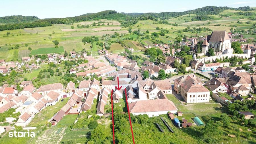 Casă cu 4 camere cu Teren 1694 Mp în Biertan