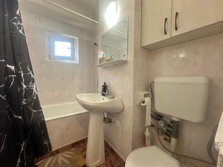 Garsonieră semidecomandată în Tineretului