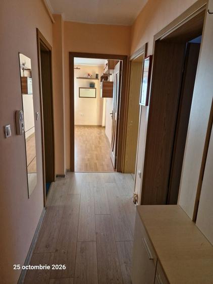Apartament cu 3 camere decomandat în Șelimbăr