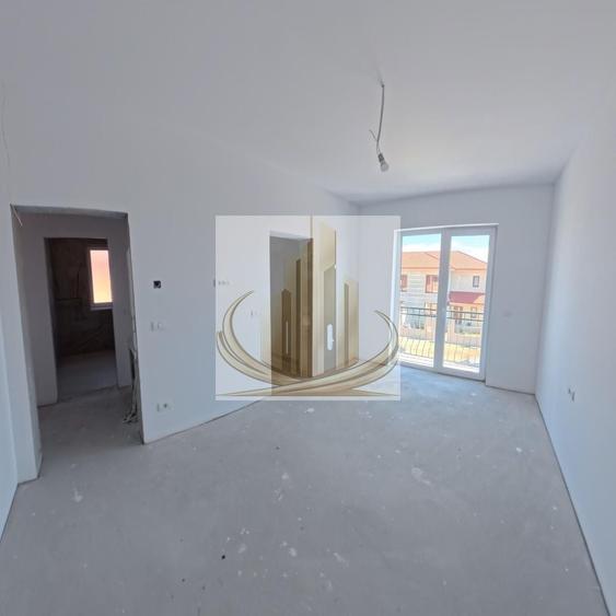 Duplex cu 5 camere cu Canalizare în Dumbrăvița