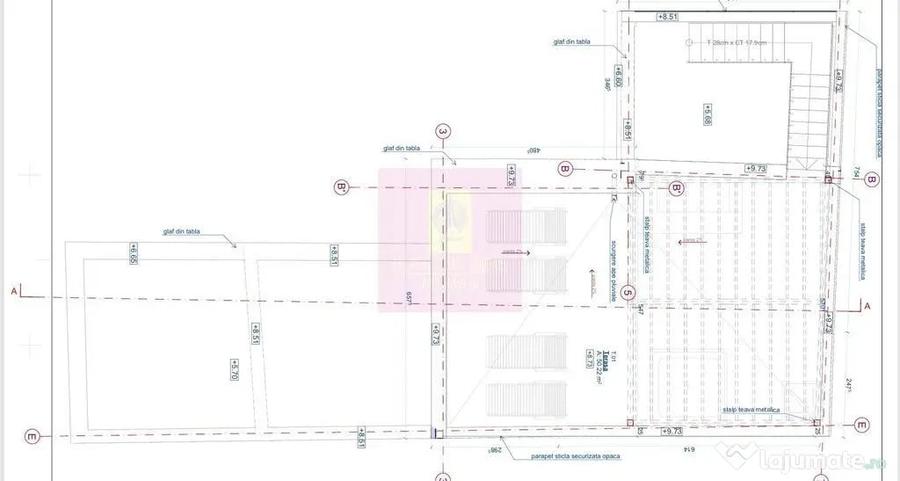 Casă cu 6 camere cu Teren 250 Mp în Dristor