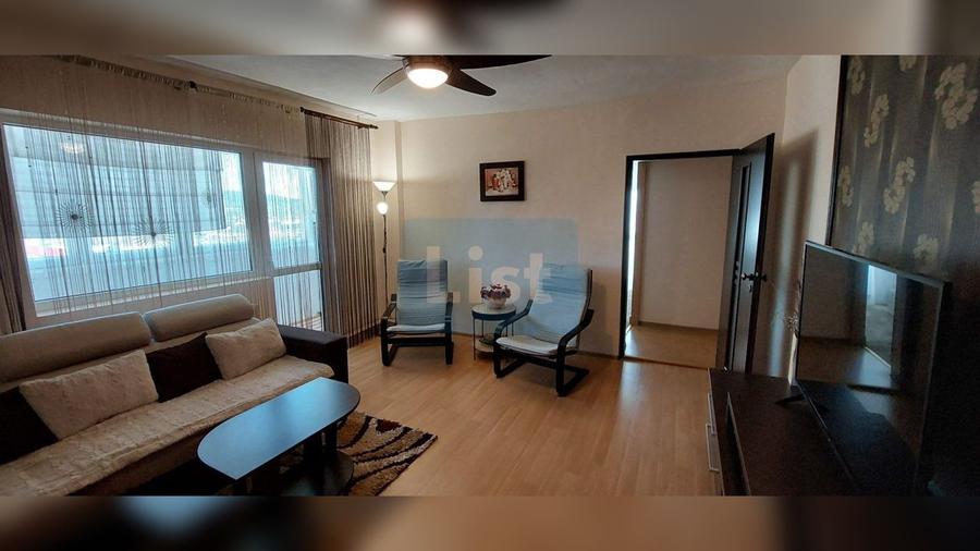 Apartament cu 3 camere în Calea Moldovei