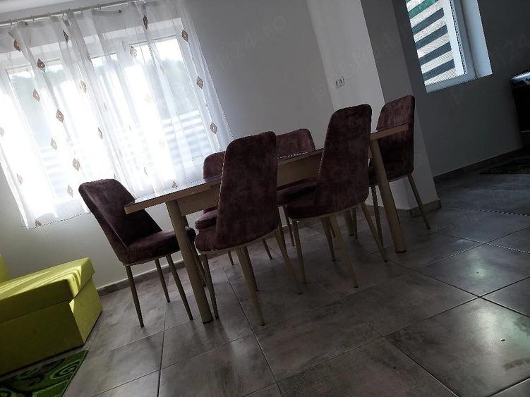 Casă cu Teren 500 Mp în Eșelnița