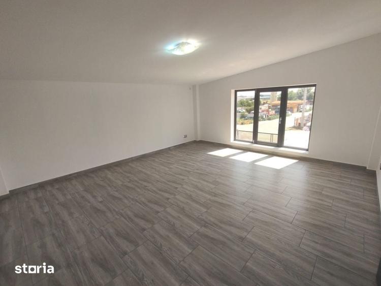 Spațiu comercial, de 1,590 mp, în Preajba