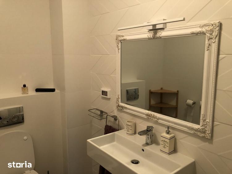 Apartament cu 2 camere în P-ța Unirii