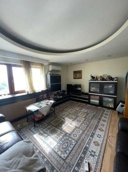 Apartament cu 4 camere decomandat, mobilat în 13 Septembrie