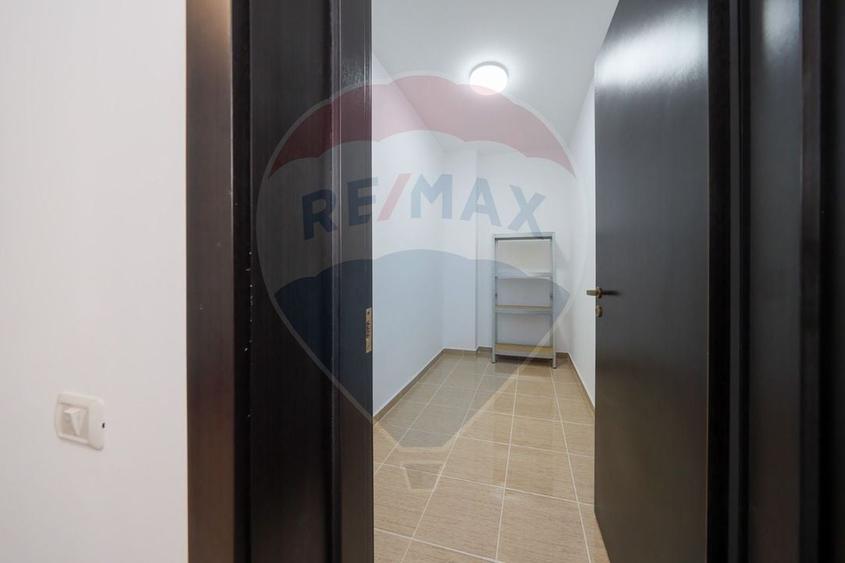 Apartament cu 2 camere decomandat, mobilat în Sânpetru