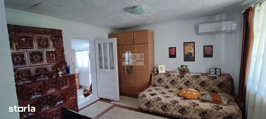 Casă cu 2 camere cu Teren 3811 Mp în Buciumeni