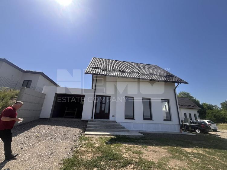 Casă individuală cu 4 camere cu Canalizare în Sfântu Ilie