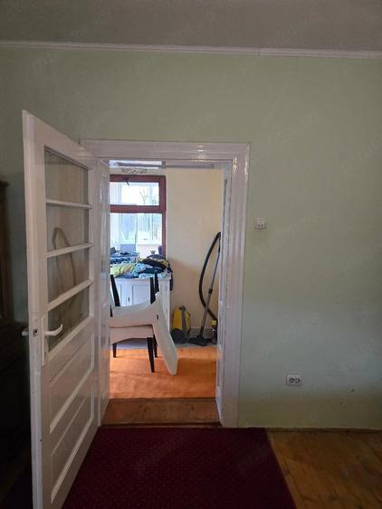 Casă cu 2 camere cu Teren 3040 Mp în Central