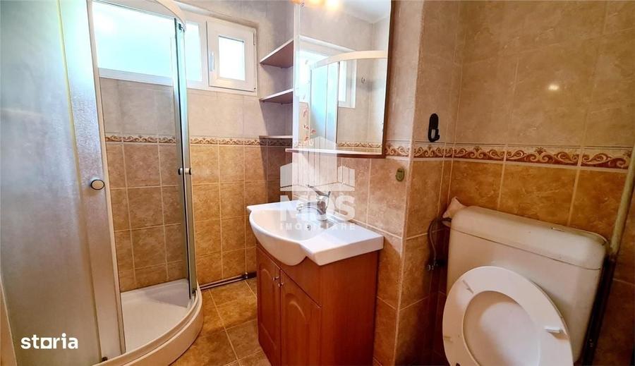 Apartament cu 2 camere semidecomandat în Dâmbovița