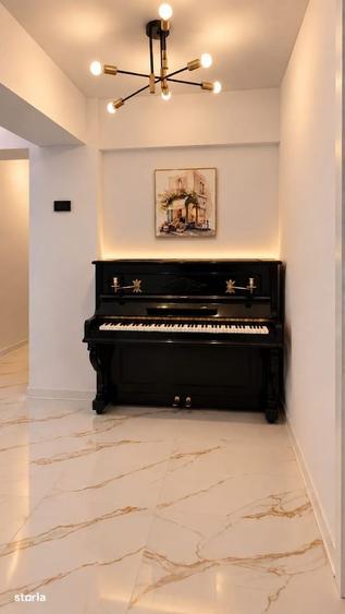 Apartament cu 3 camere decomandat în Exterior Vest
