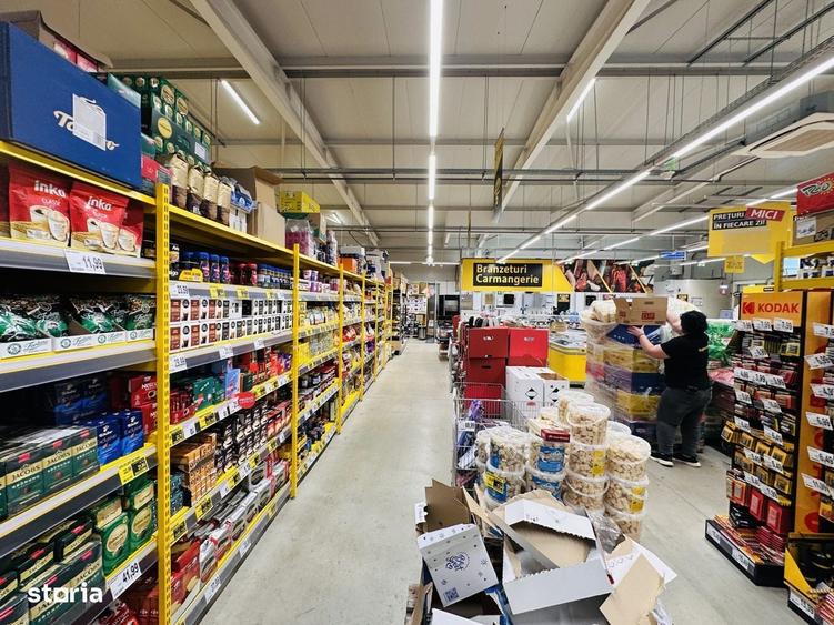 Spațiu comercial, de 1,200 mp, în Dragomirești-Vale