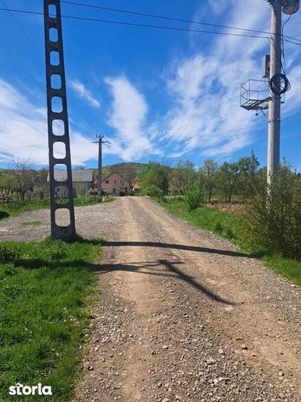 Teren de 2399 mp, în Ceuaș