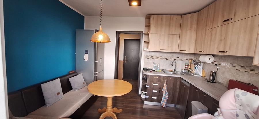 Apartament cu 2 camere semidecomandat în Titan