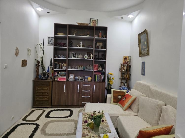Apartament cu 2 camere semidecomandat, mobilat în Ferdinand
