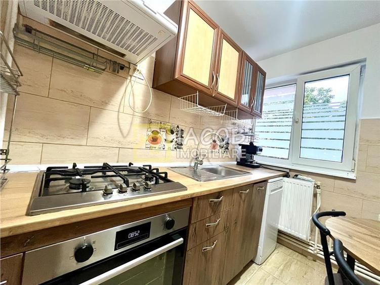 Apartament cu 2 camere decomandat, mobilat în 9 Mai