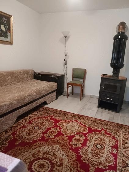 Casă cu Teren 400 Mp în Central