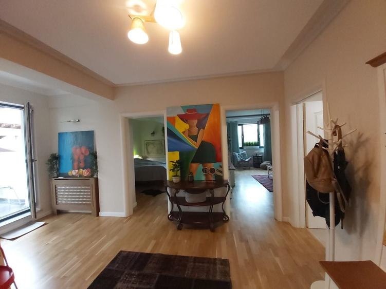 Apartament cu 2 camere decomandat, mobilat în Barbu Văcărescu