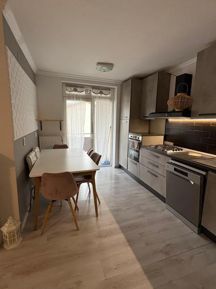 Apartament cu 3 camere,2 balcoane,parcare,zona Tineretului - 19