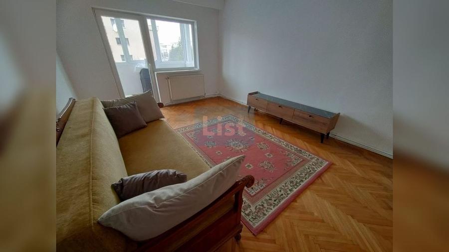 Apartament cu 4 camere decomandat în Gheorgheni