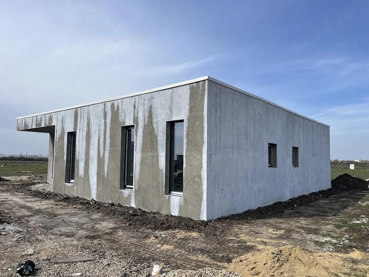 Casă cu 4 camere cu Teren 555 Mp în Torontalului