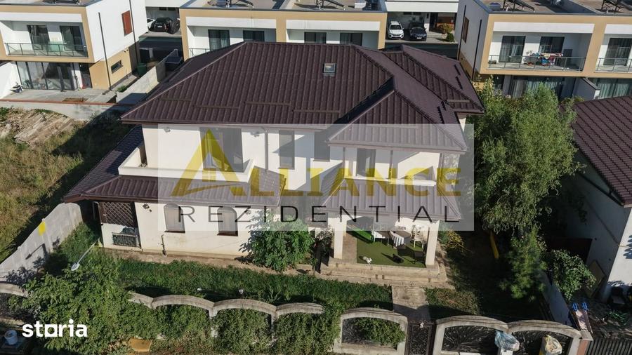 Casă cu 4 camere cu Canalizare în Berceni