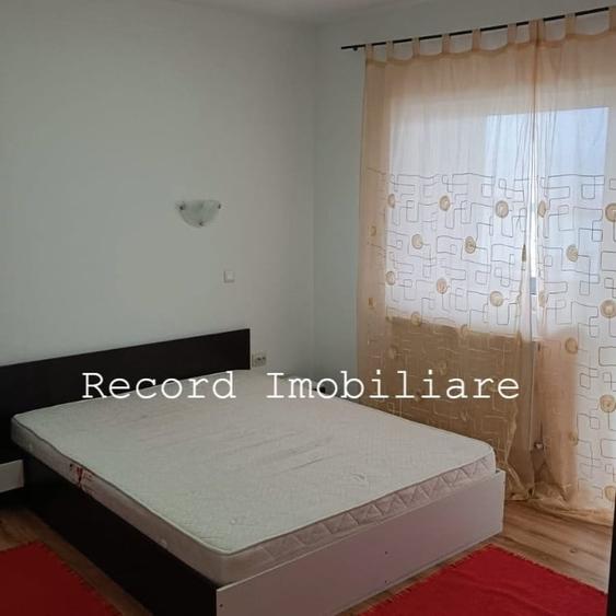 Apartament cu 2 camere semidecomandat în Florești