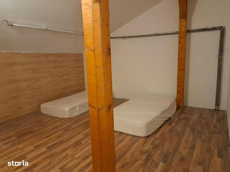 Casă cu Teren 2000 Mp în Tărtășești