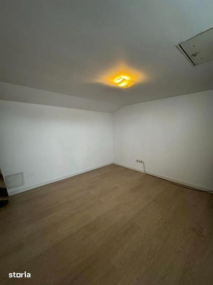 Casă cu 3 camere cu Teren 150 Mp în Roman