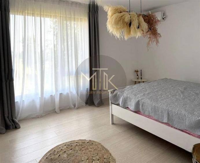 Casă individuală cu 5 camere cu Teren 280 Mp în Centura Nord