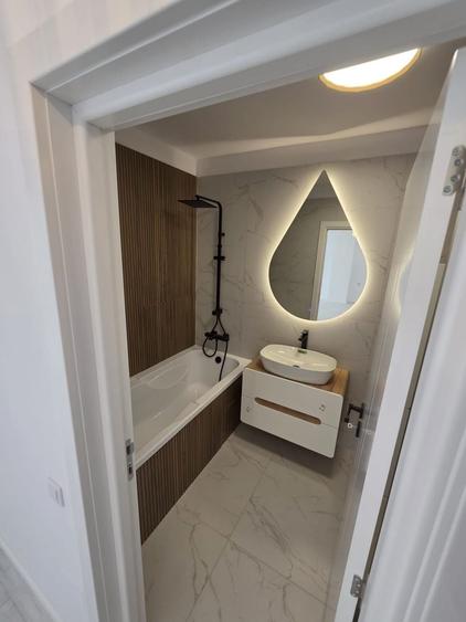 Apartament cu 2 camere semidecomandat în Florești
