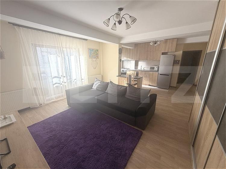 Apartament cu 2 camere semidecomandat, mobilat în Florești