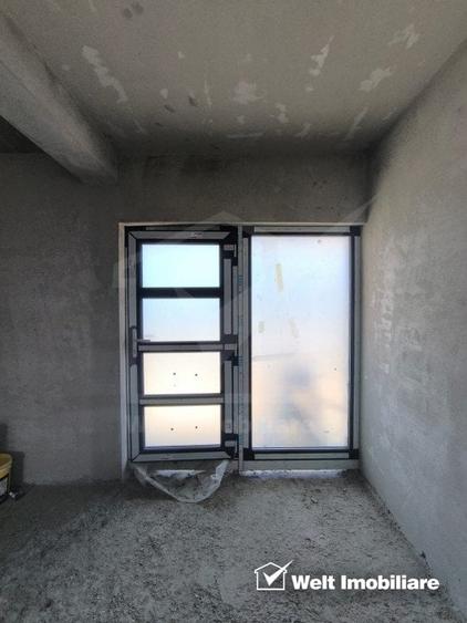 Duplex cu 4 camere cu Canalizare în Dezmir