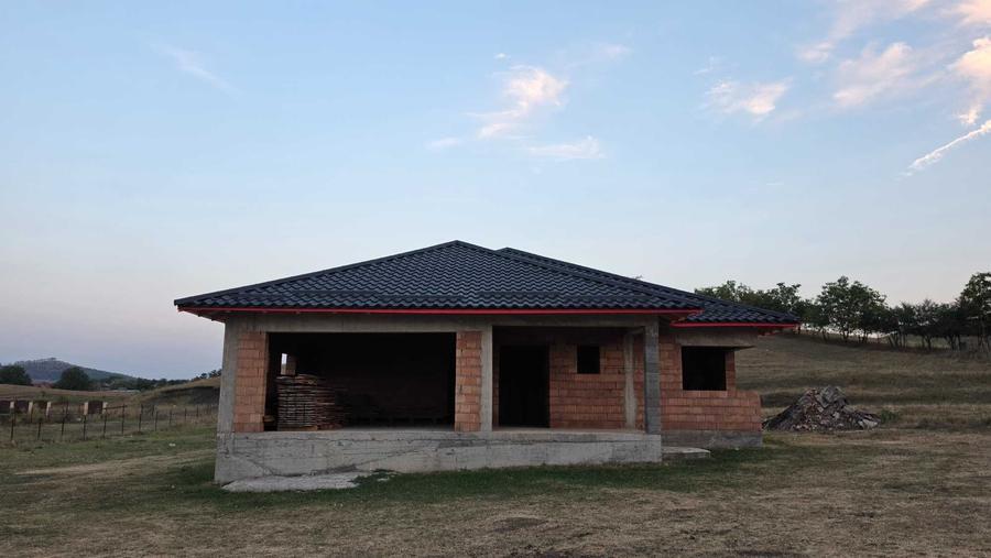 Casa la rosu de vanzare Saulia, jud. Mures - 4