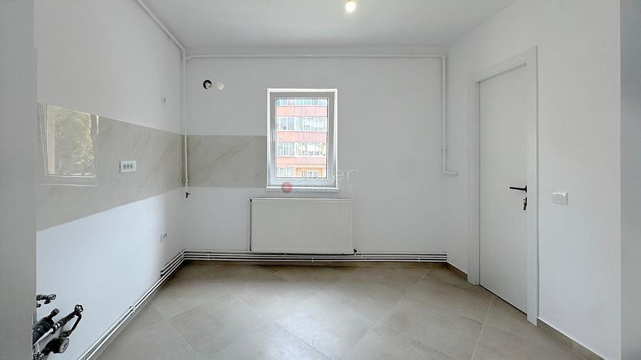 Apartament cu 2 camere în Tractorul