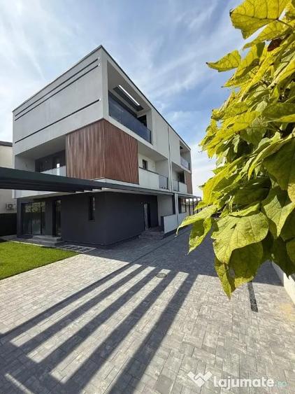 Casă cu 5 camere cu Teren 60 Mp în Pipera