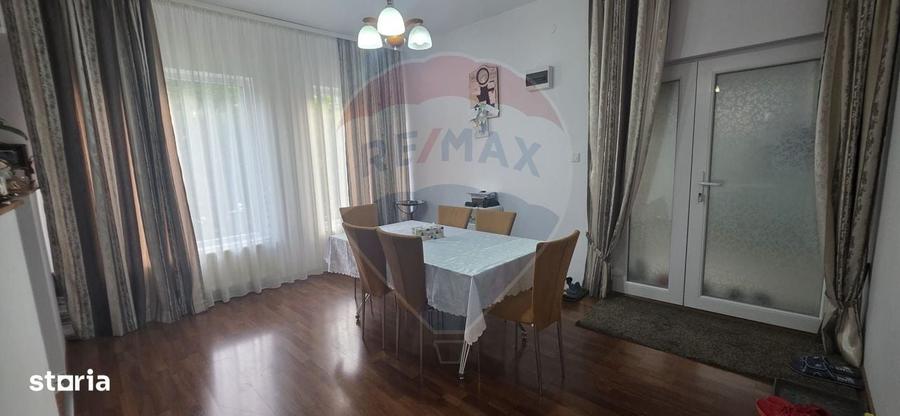 Vila cu 5 camere de vanzare in micro 3 Targoviste - 18
